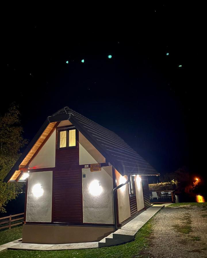 Zoranovi Konaci Villa Jevtici Exterior foto
